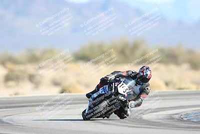 media/Dec-07-2025-CVMA (Sun) [[3e7d2de5dc]]/Race 10-Formula 40 Open/